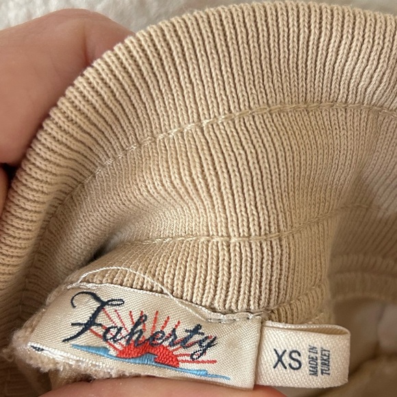 Faherty Men’s Traveler Pant in Khaki - Picture 6 of 7